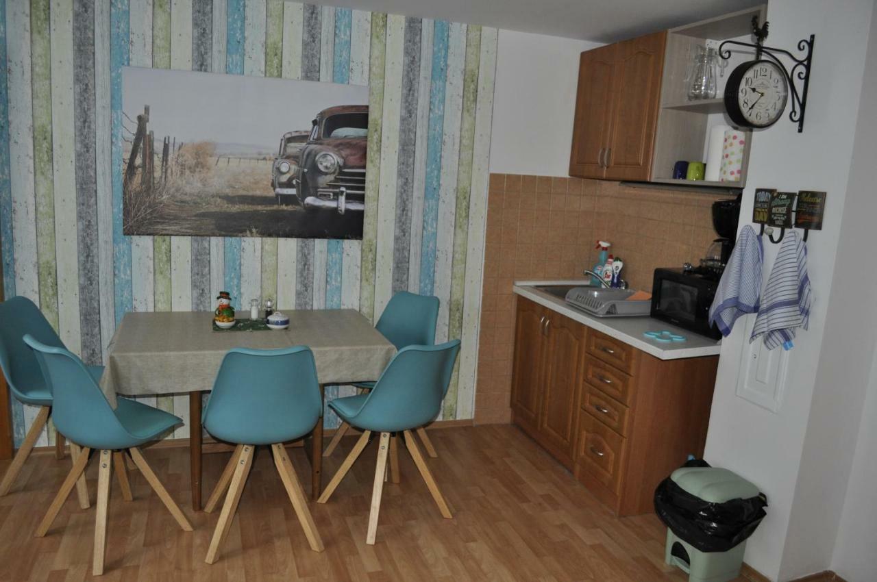 Apartmany Centrum 라젝크테플리스 외부 사진