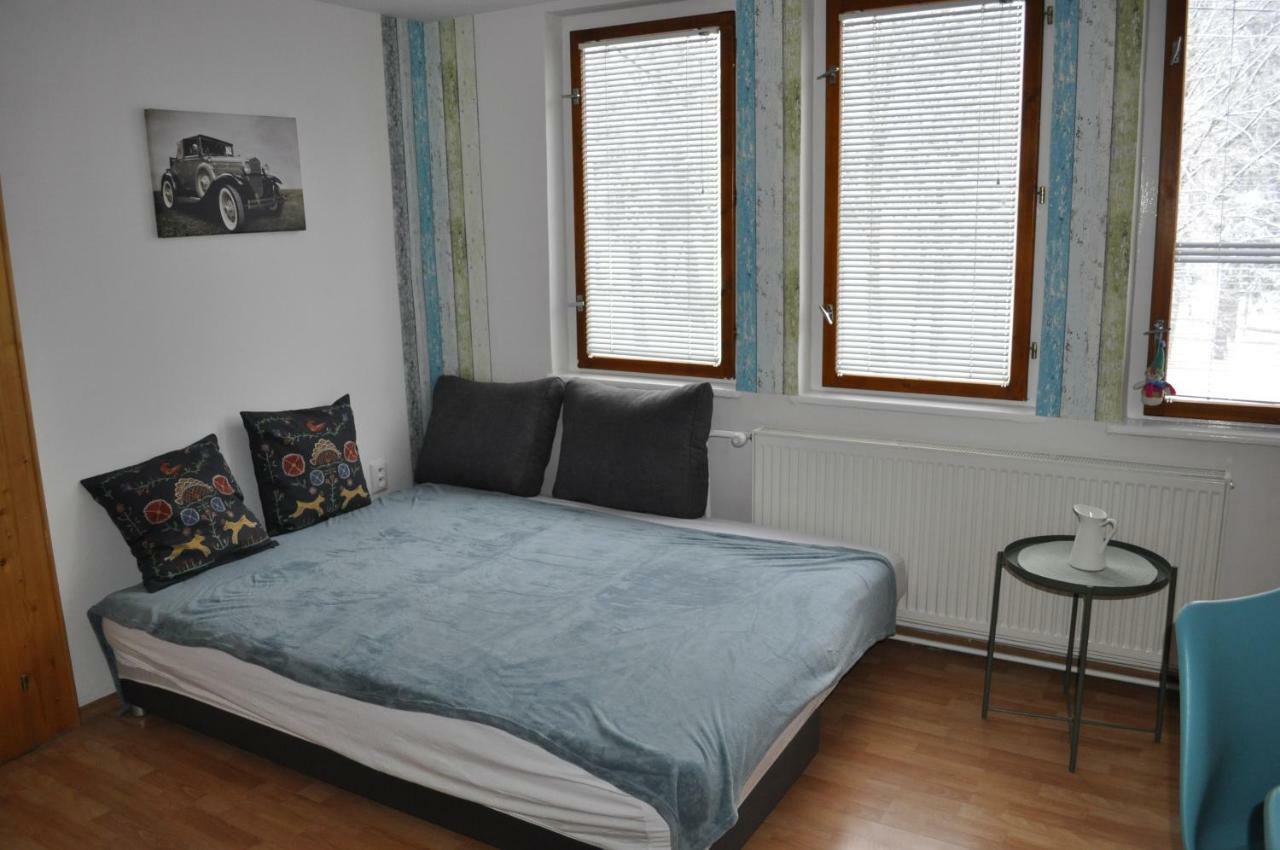 Apartmany Centrum 라젝크테플리스 외부 사진